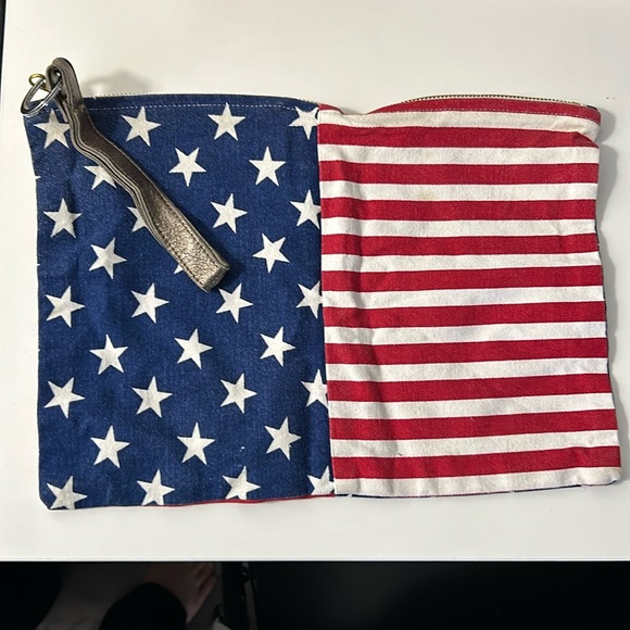 American apparel wristlet - Picture 1 of 2
